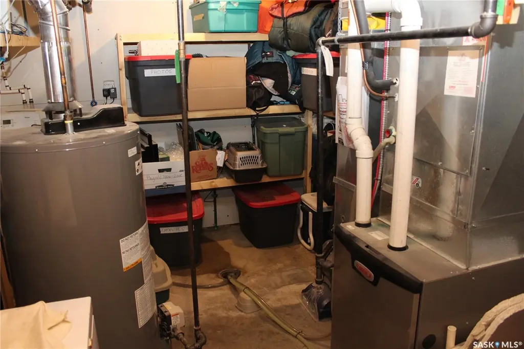 3324 Dieter Bay Regina SK S4V 2V9