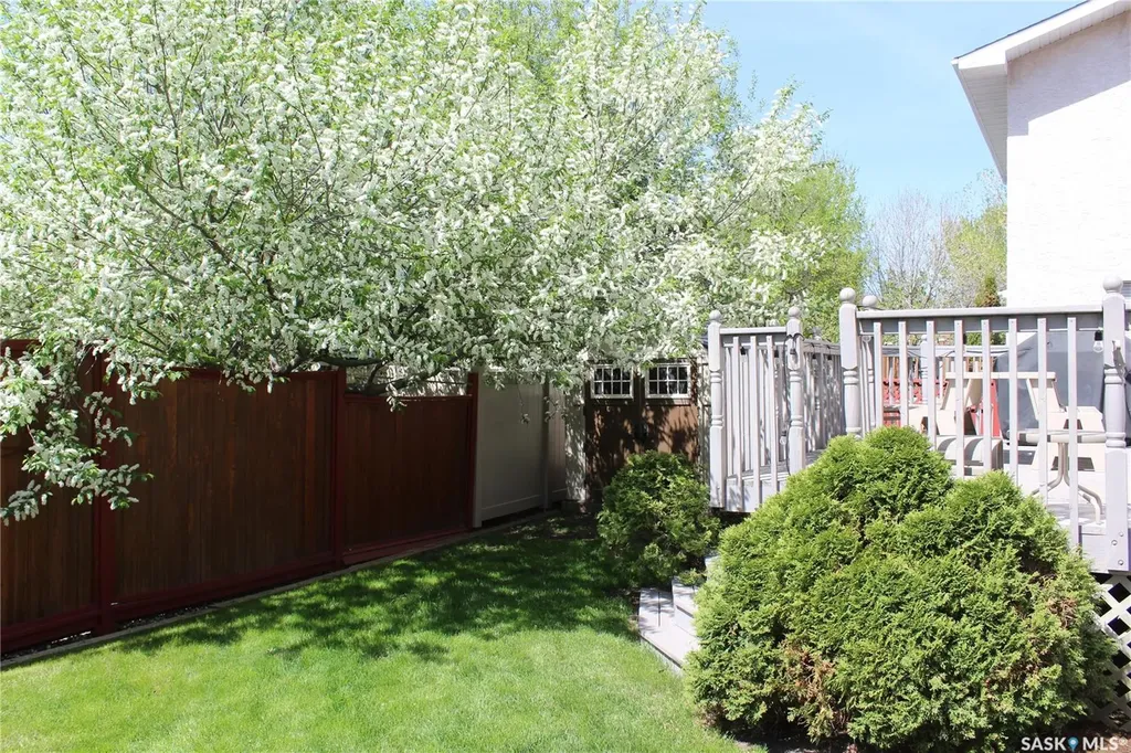 3324 Dieter Bay Regina SK S4V 2V9