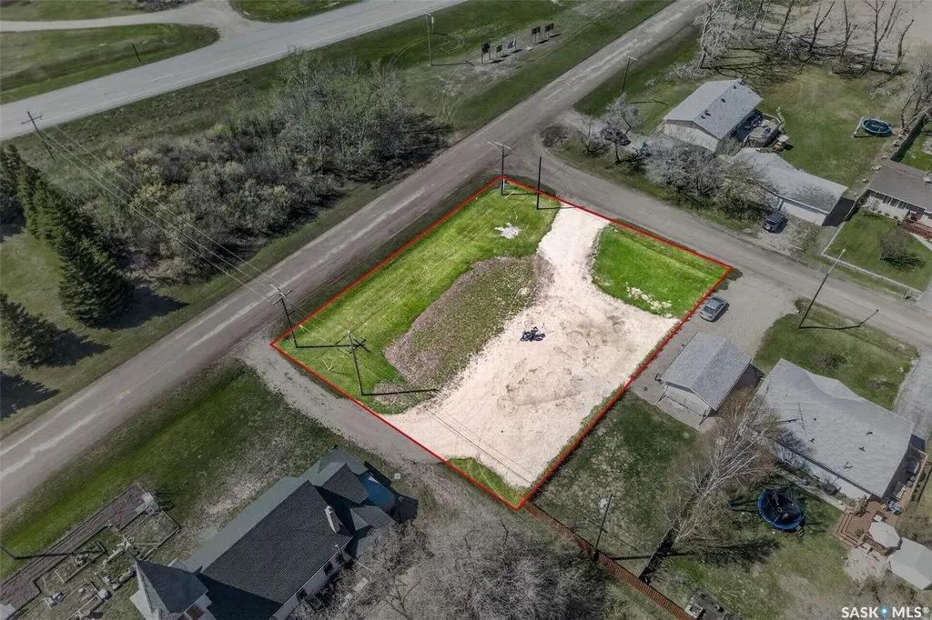229 1st Street N Spalding SK S0K 4C0