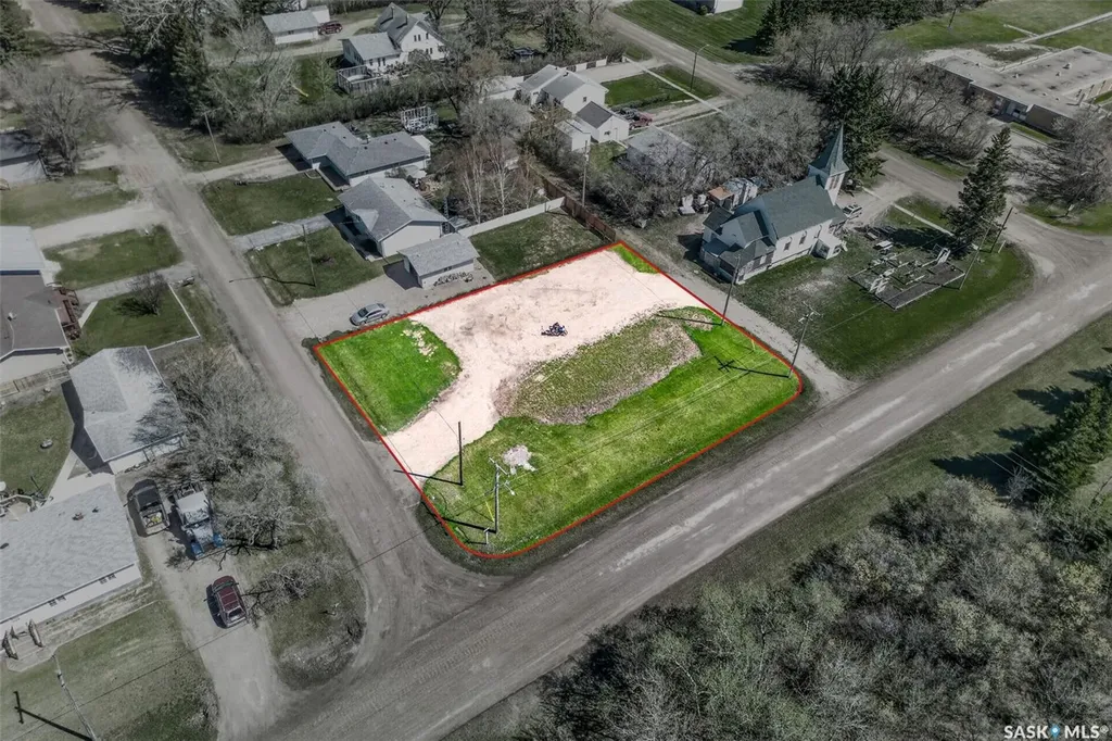 229 1st Street N Spalding SK S0K 4C0