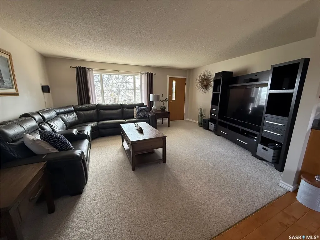 1009 First Street Estevan SK S4A 0G7