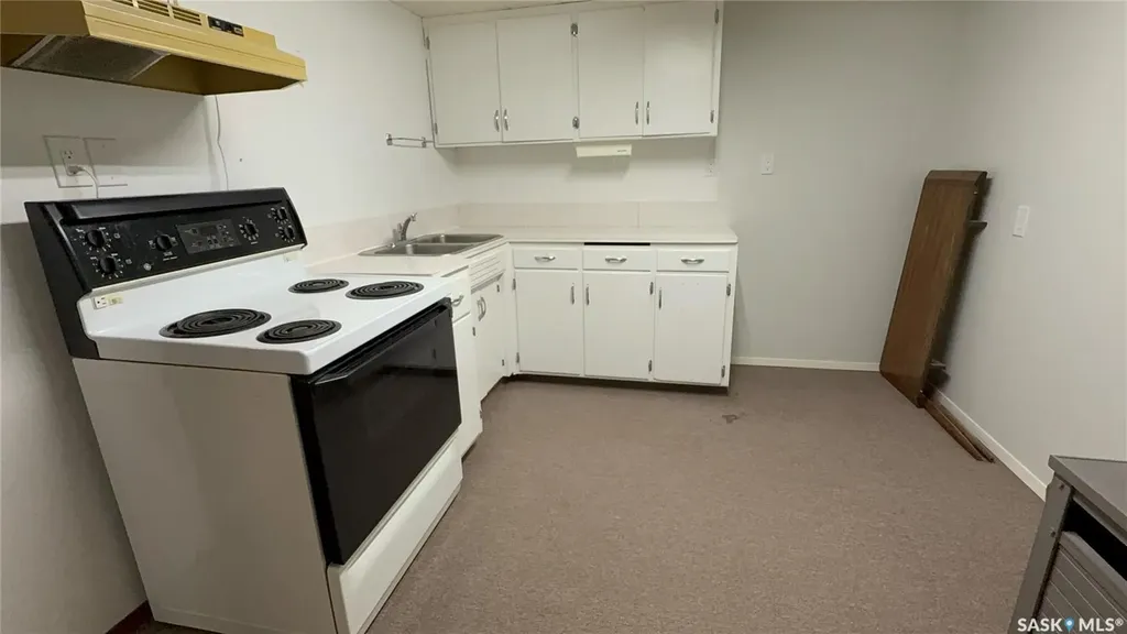 1009 First Street Estevan SK S4A 0G7