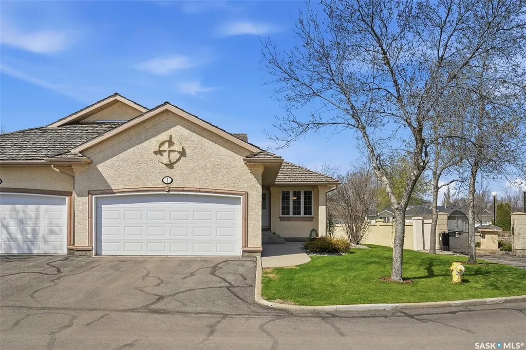 330 Stodola Court Saskatoon SK S7N 1N9