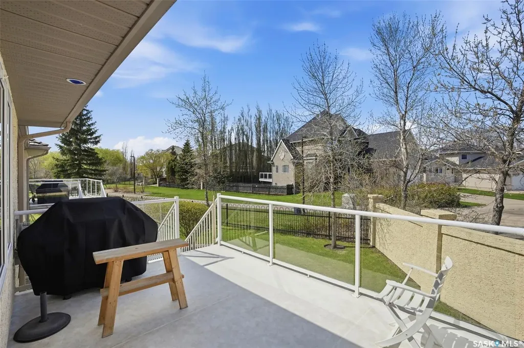 330 Stodola Court Saskatoon SK S7N 1N9