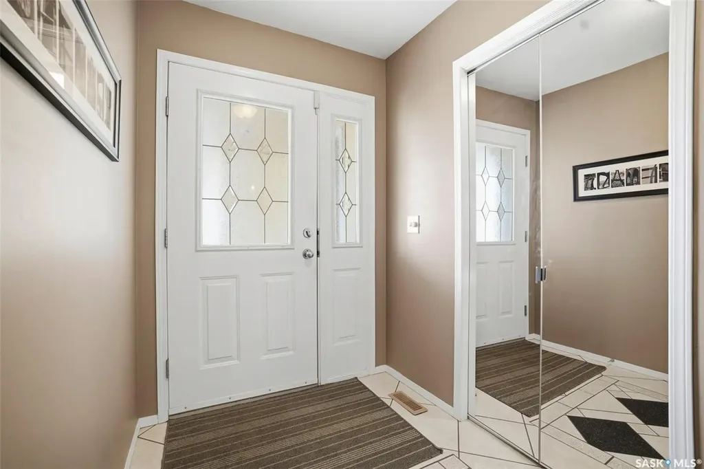 330 Stodola Court Saskatoon SK S7N 1N9