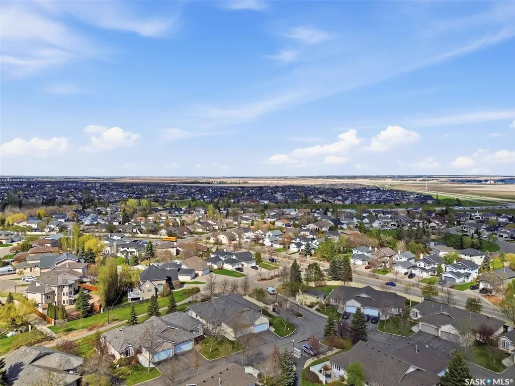 330 Stodola Court Saskatoon SK S7N 1N9
