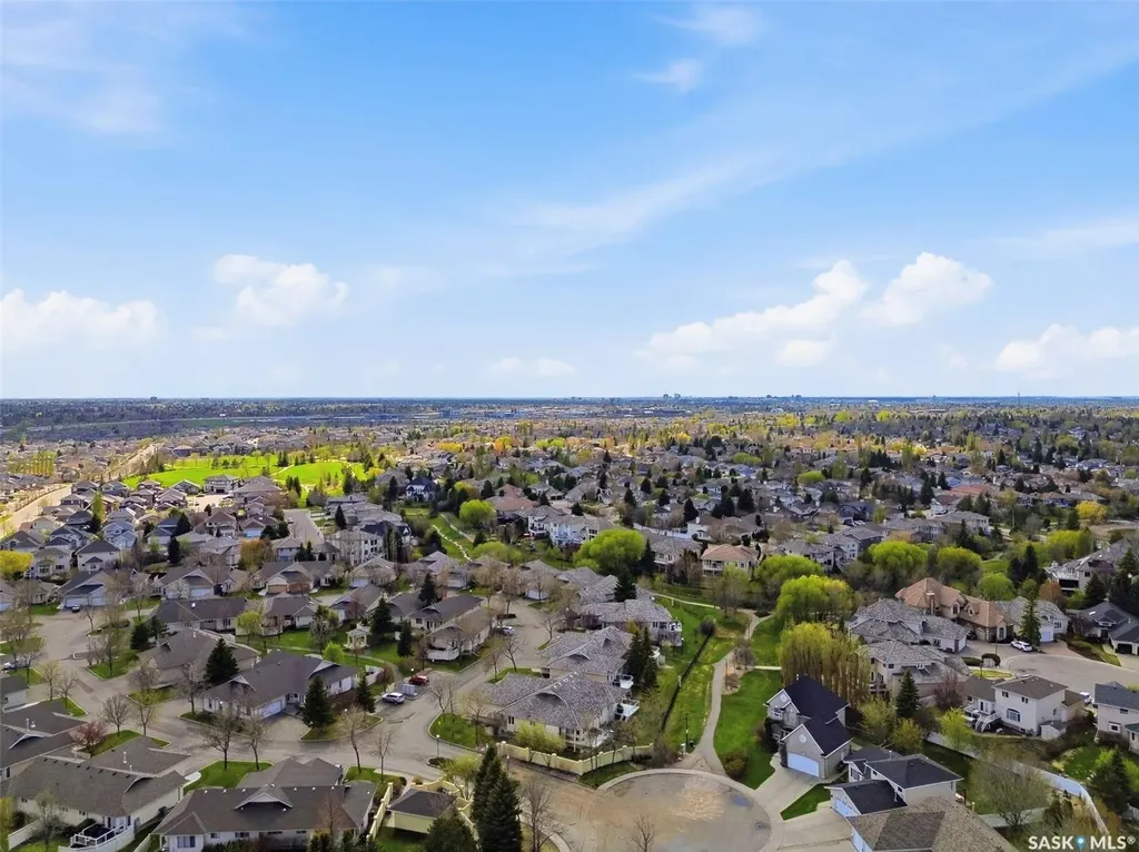 330 Stodola Court Saskatoon SK S7N 1N9