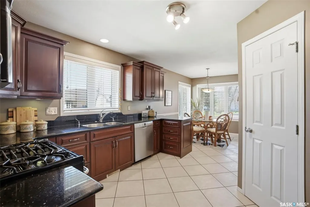 330 Stodola Court Saskatoon SK S7N 1N9
