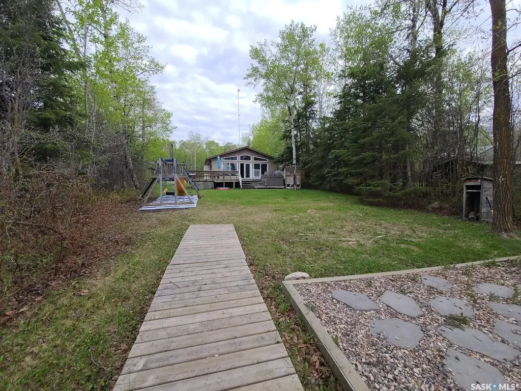 615 Willow Street Mervin Rm No.499 SK S0M 1J0