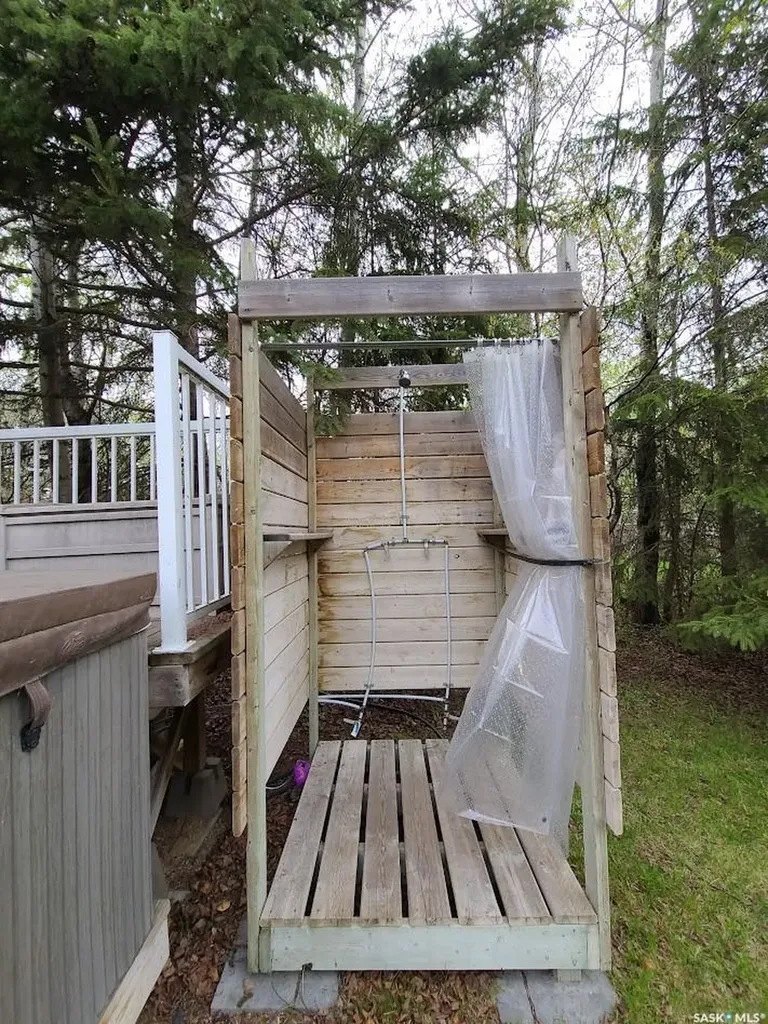 615 Willow Street Mervin Rm No.499 SK S0M 1J0