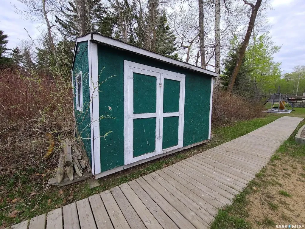615 Willow Street Mervin Rm No.499 SK S0M 1J0