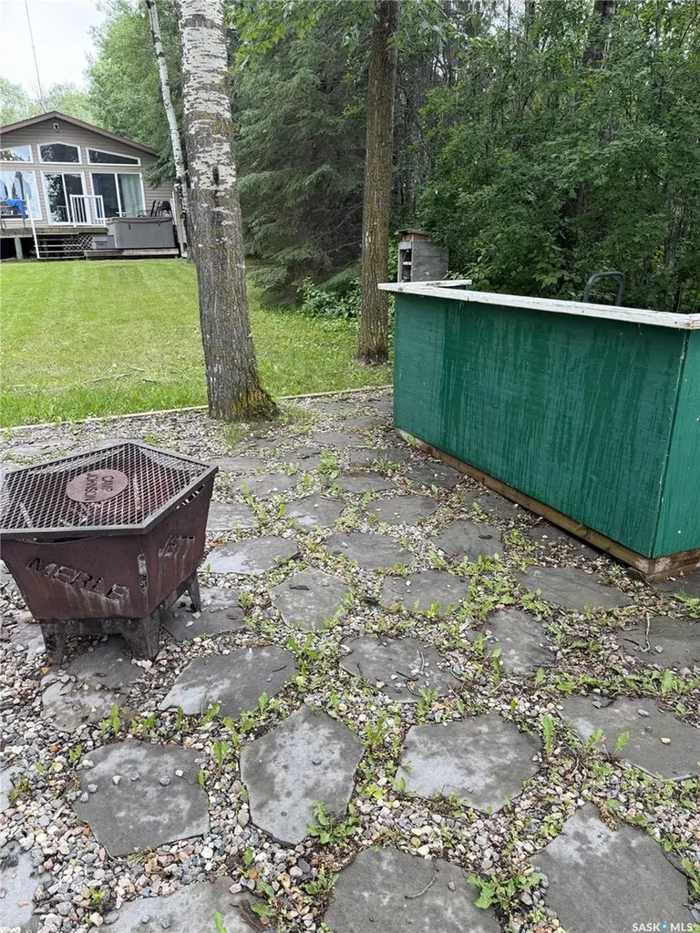 615 Willow Street Mervin Rm No.499 SK S0M 1J0