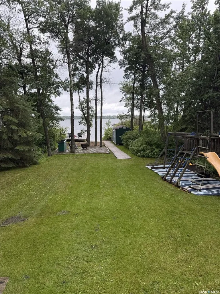 615 Willow Street Mervin Rm No.499 SK S0M 1J0