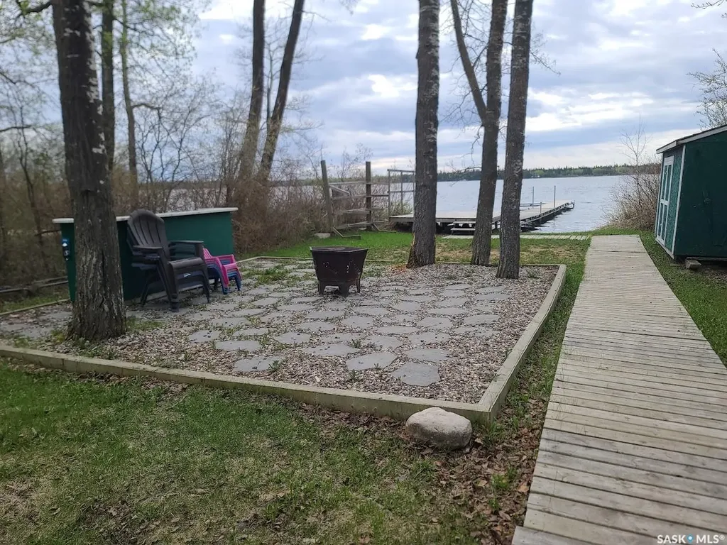 615 Willow Street Mervin Rm No.499 SK S0M 1J0