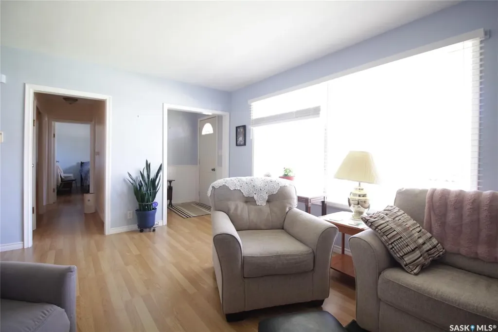 1208 Mark Avenue Moosomin SK S0G 3N0