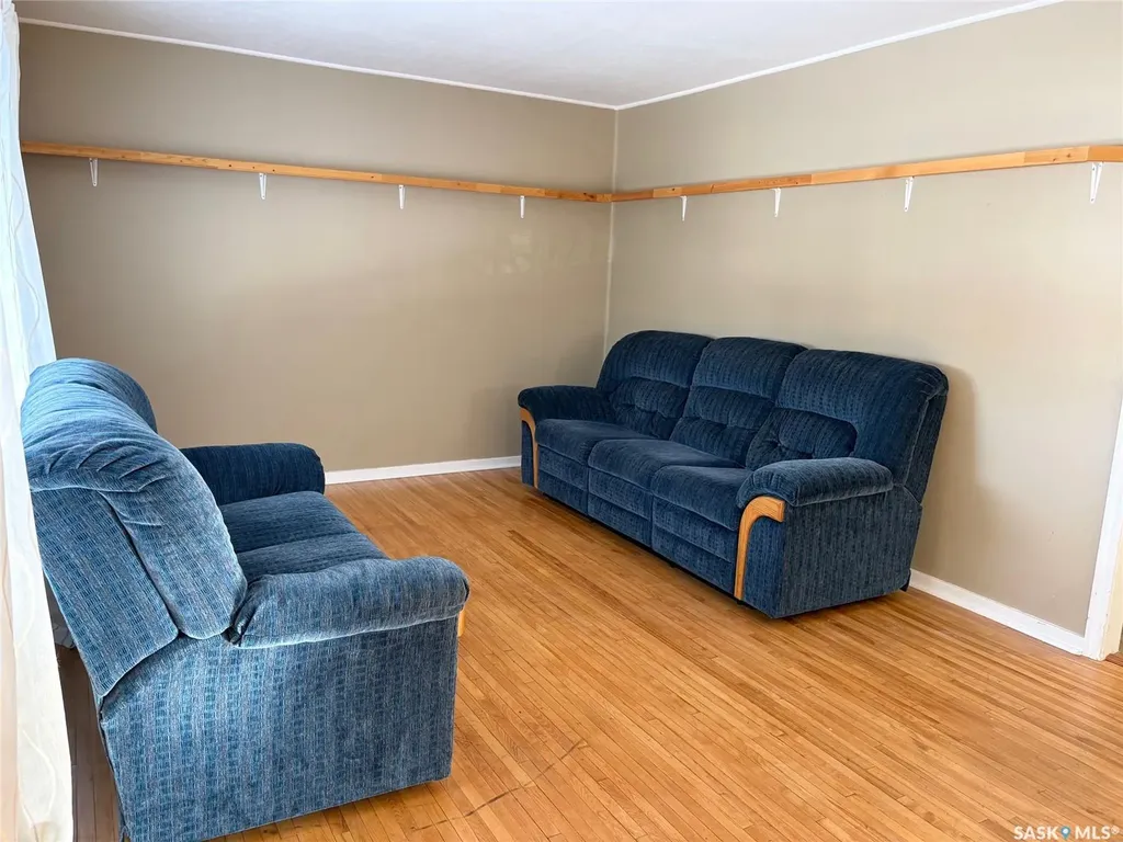 113 Laurier Avenue Yorkton SK S3N 1V1