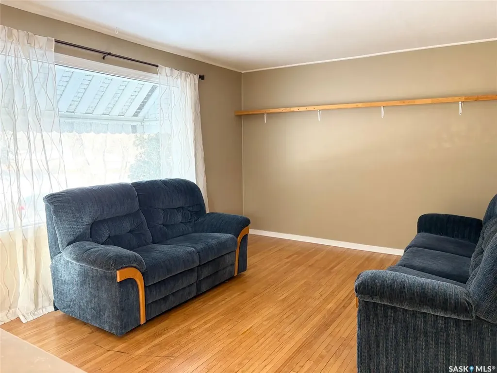 113 Laurier Avenue Yorkton SK S3N 1V1