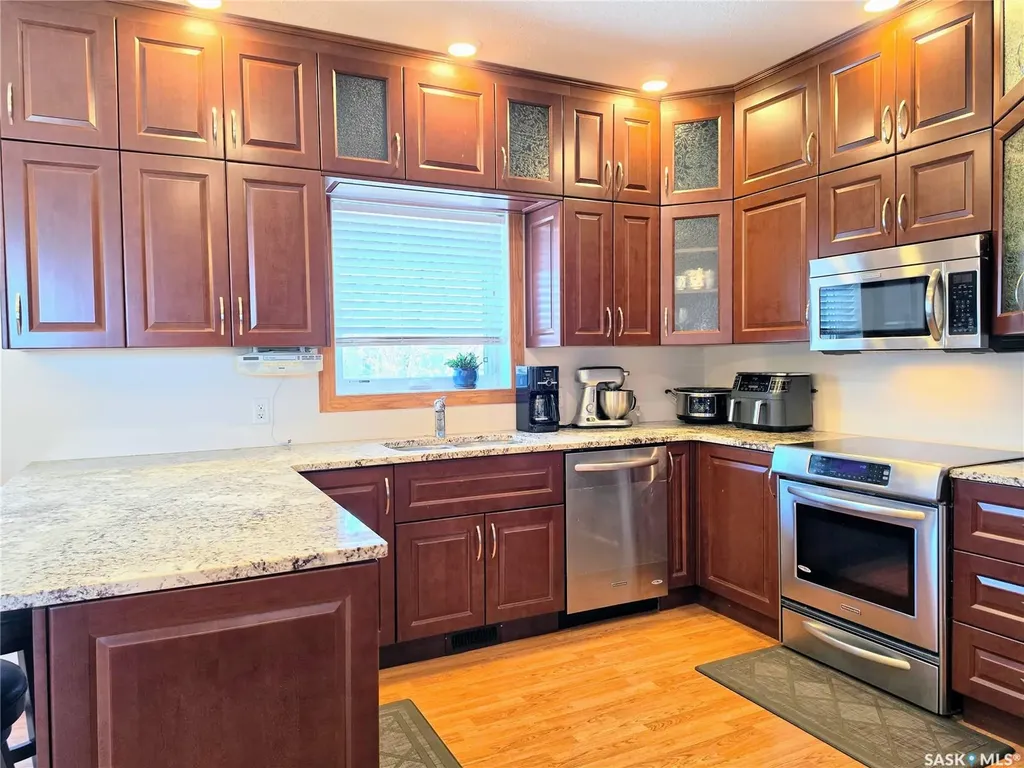 76 101st Street Humboldt SK S0K 2A0