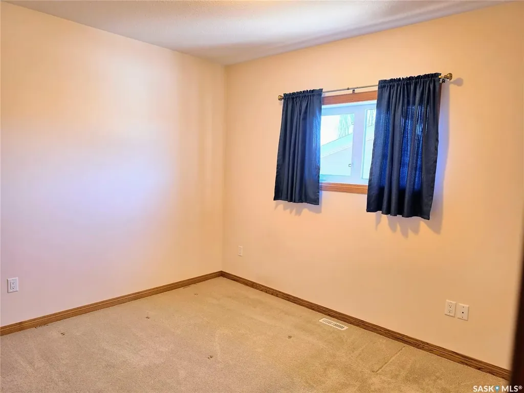 76 101st Street Humboldt SK S0K 2A0