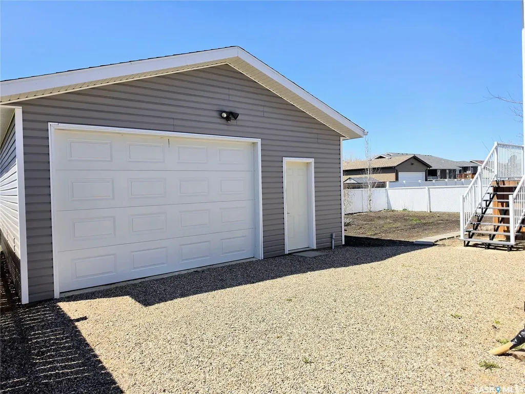 76 101st Street Humboldt SK S0K 2A0