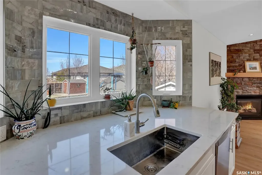 35 Marigold Crescent Moose Jaw SK S6J 1L2
