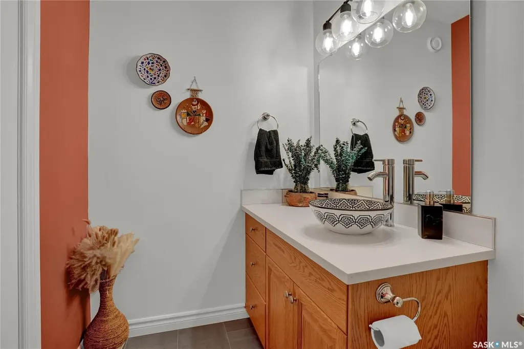 35 Marigold Crescent Moose Jaw SK S6J 1L2