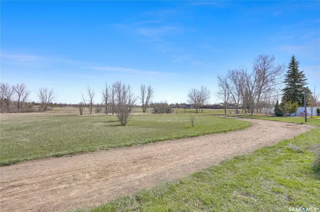 35 Marigold Crescent Moose Jaw SK S6J 1L2