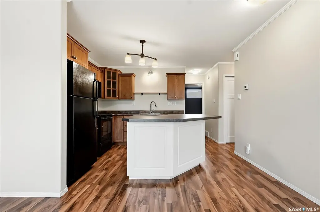 1022 Hampton Circle Saskatoon SK S7R 0K4