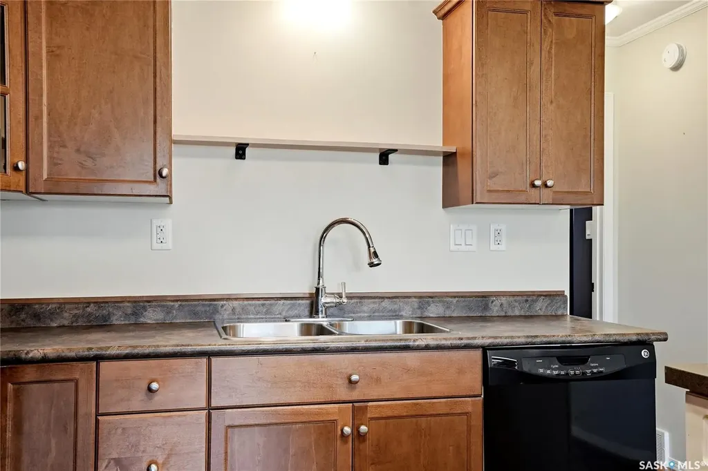 1022 Hampton Circle Saskatoon SK S7R 0K4