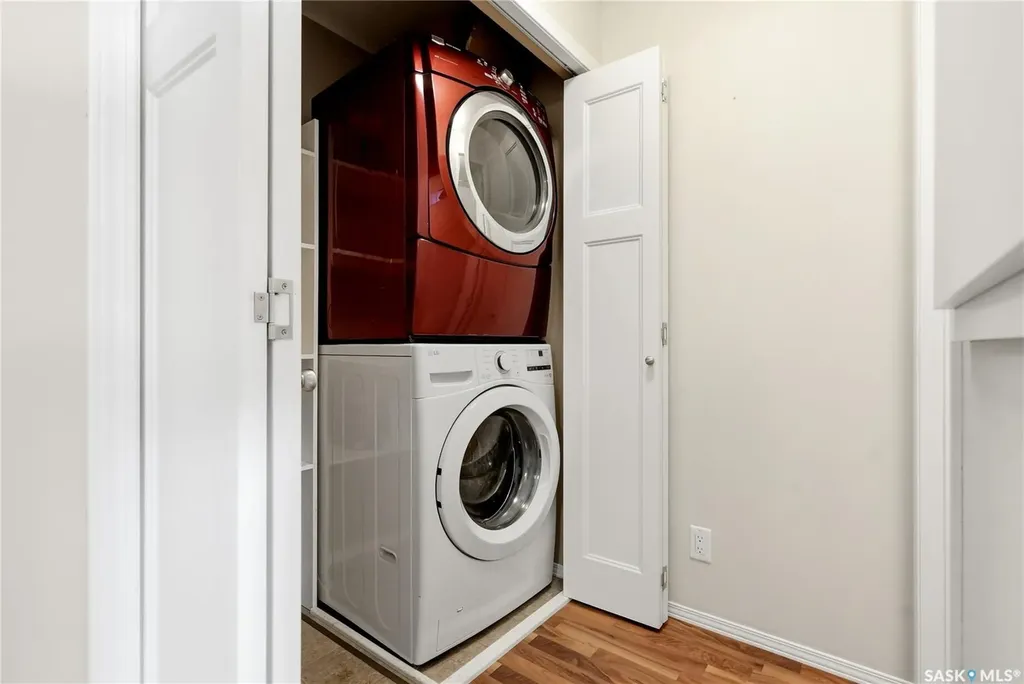 1022 Hampton Circle Saskatoon SK S7R 0K4