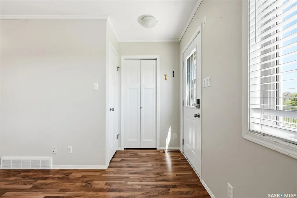 1022 Hampton Circle Saskatoon SK S7R 0K4