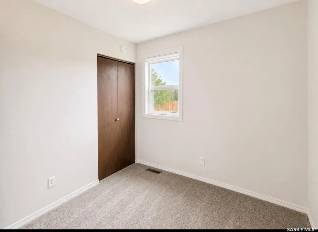 225 Westview Drive N Coronach SK S0H 0Z0