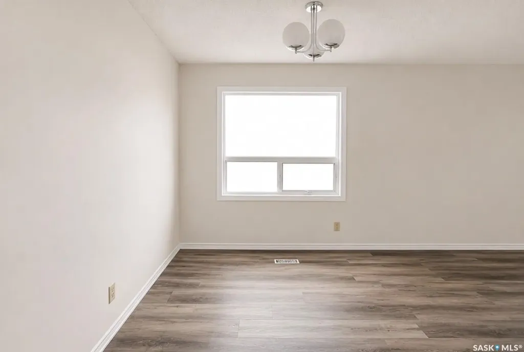 225 Westview Drive N Coronach SK S0H 0Z0