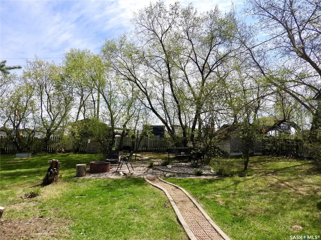 109 Windsor Avenue Hague SK S0K 1X0