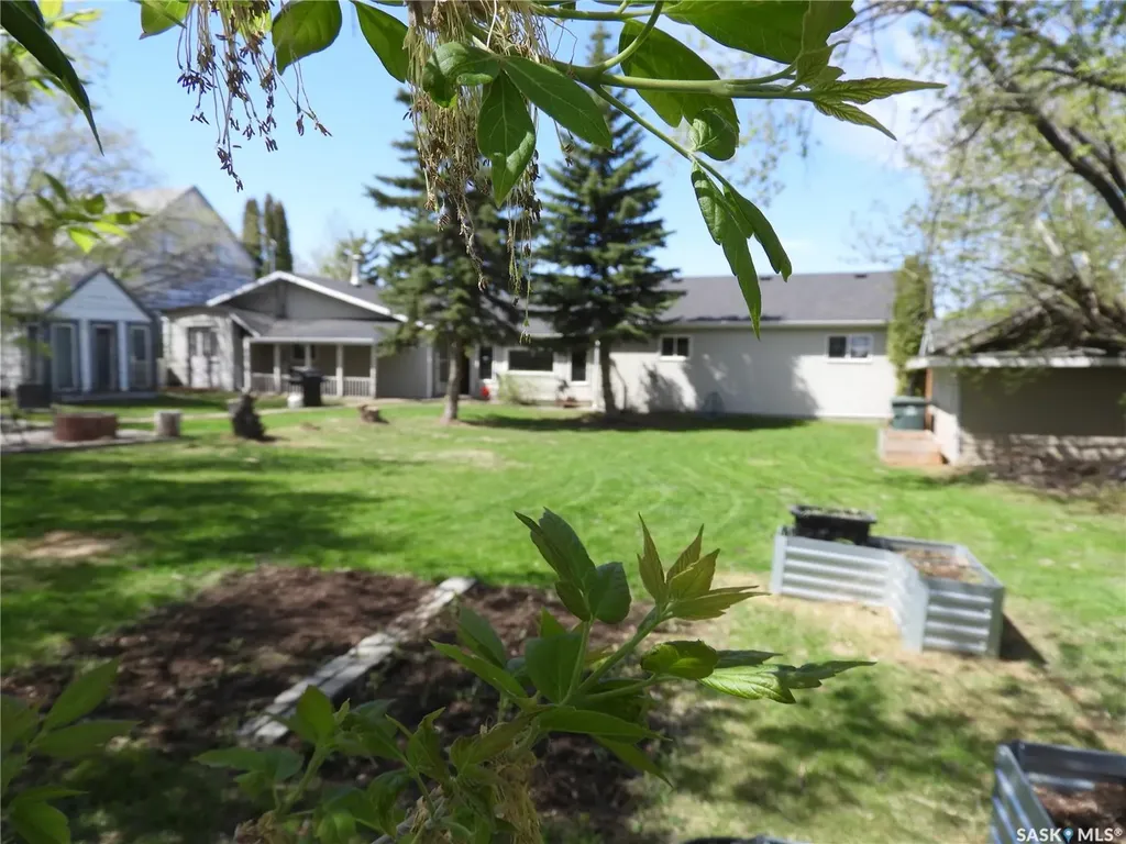109 Windsor Avenue Hague SK S0K 1X0