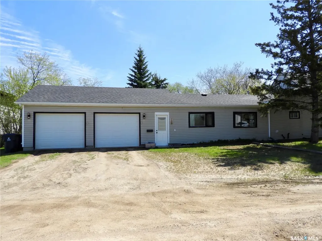 109 Windsor Avenue Hague SK S0K 1X0