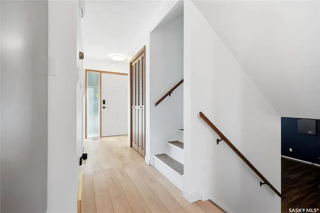 28 Malta Crescent Saskatoon SK S7L 3W1
