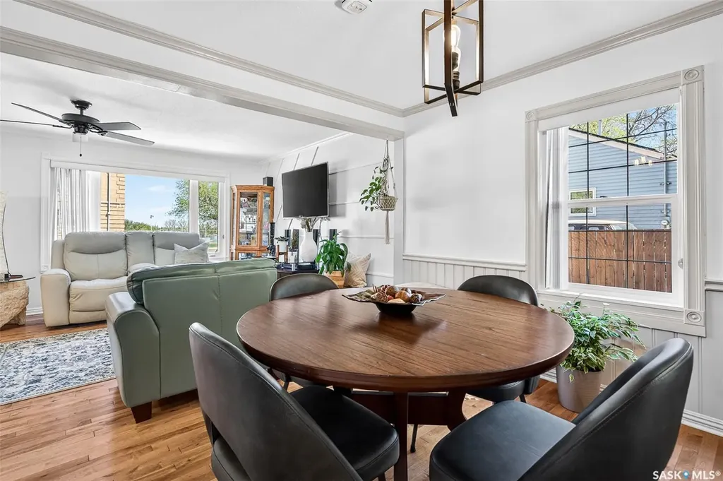 545 Coteau Street W Moose Jaw SK S6H 5E3