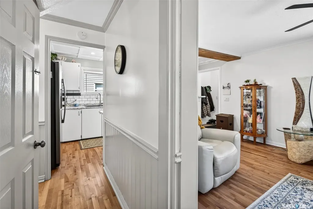 545 Coteau Street W Moose Jaw SK S6H 5E3