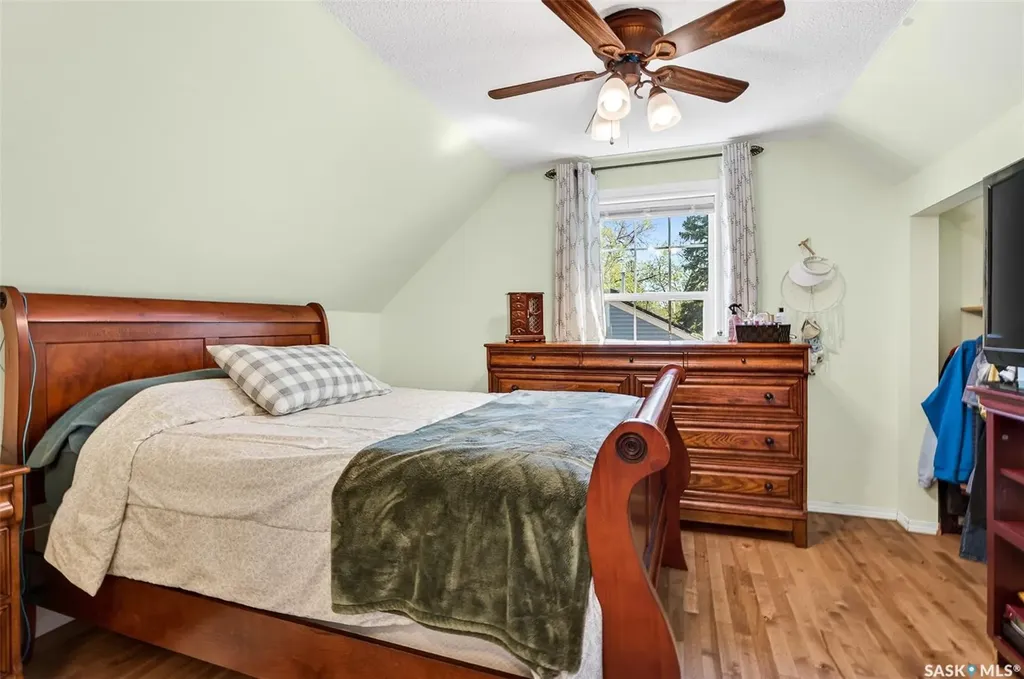 545 Coteau Street W Moose Jaw SK S6H 5E3