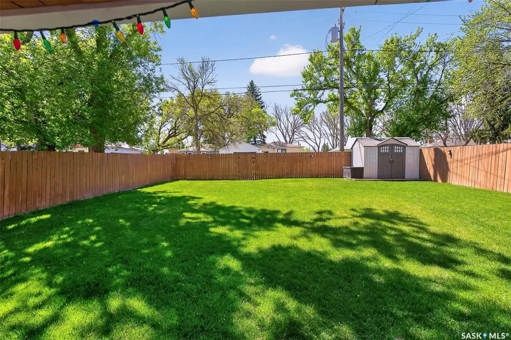 545 Coteau Street W Moose Jaw SK S6H 5E3
