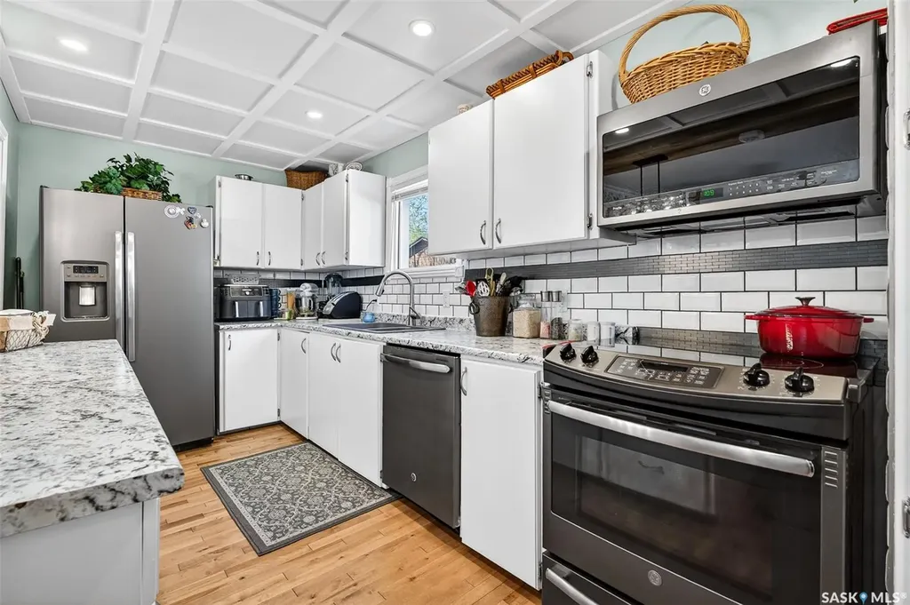 545 Coteau Street W Moose Jaw SK S6H 5E3