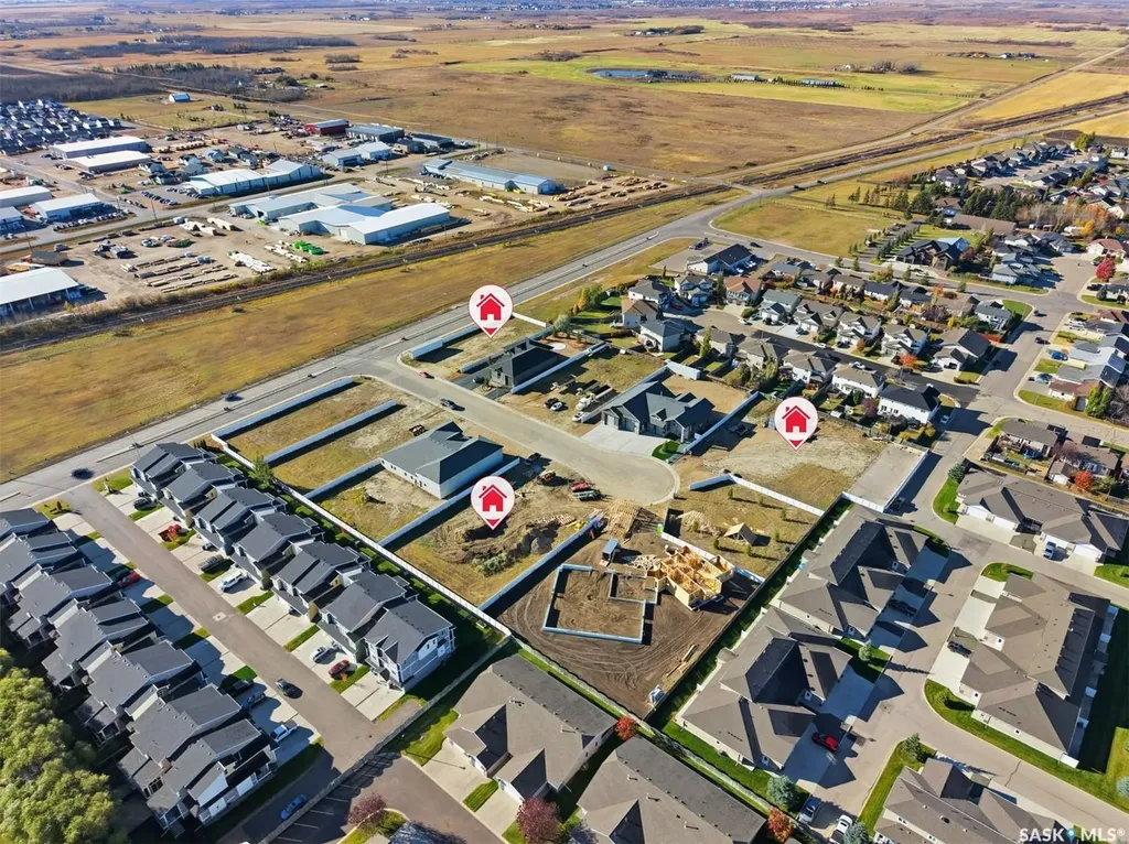 8 Loewen Court Warman SK S0K 1A0