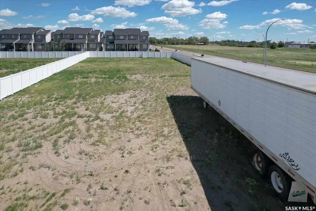 8 Loewen Court Warman SK S0K 1A0