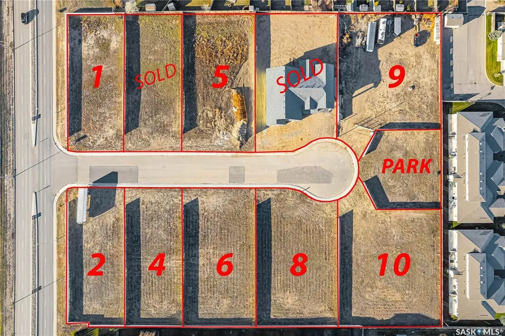 8 Loewen Court Warman SK S0K 1A0