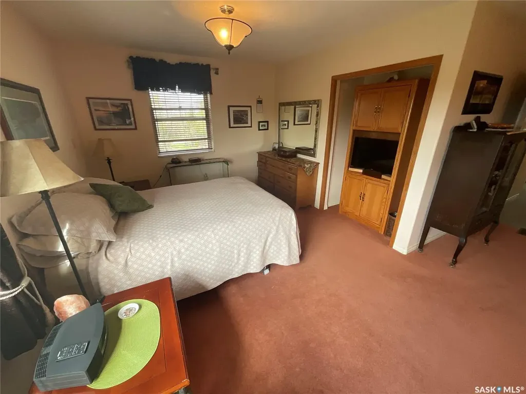 5609 Scott's Point Road Wakaw SK S0K 4P0