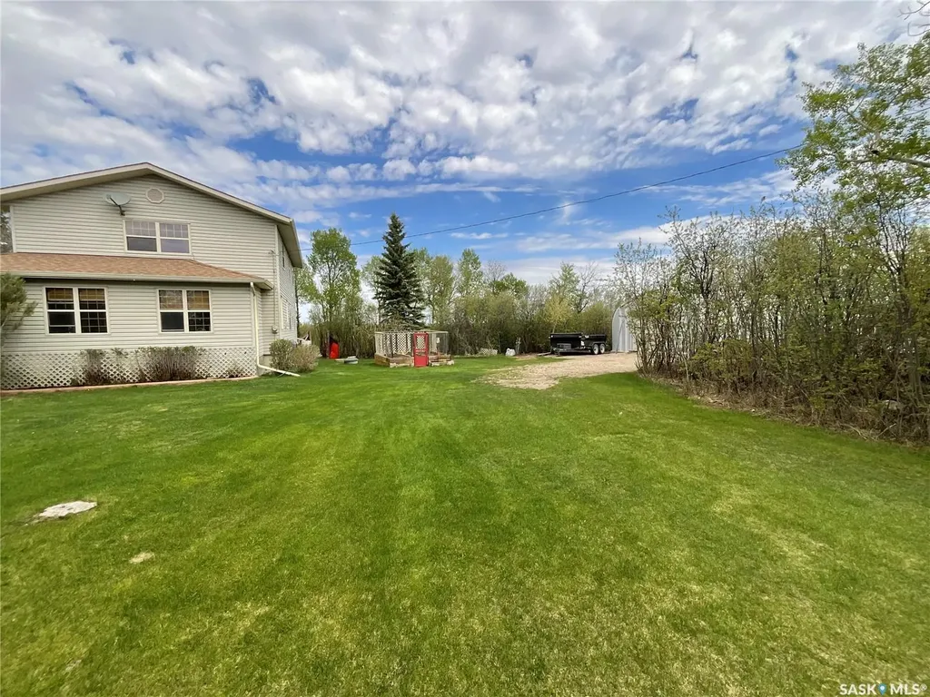 5609 Scott's Point Road Wakaw SK S0K 4P0
