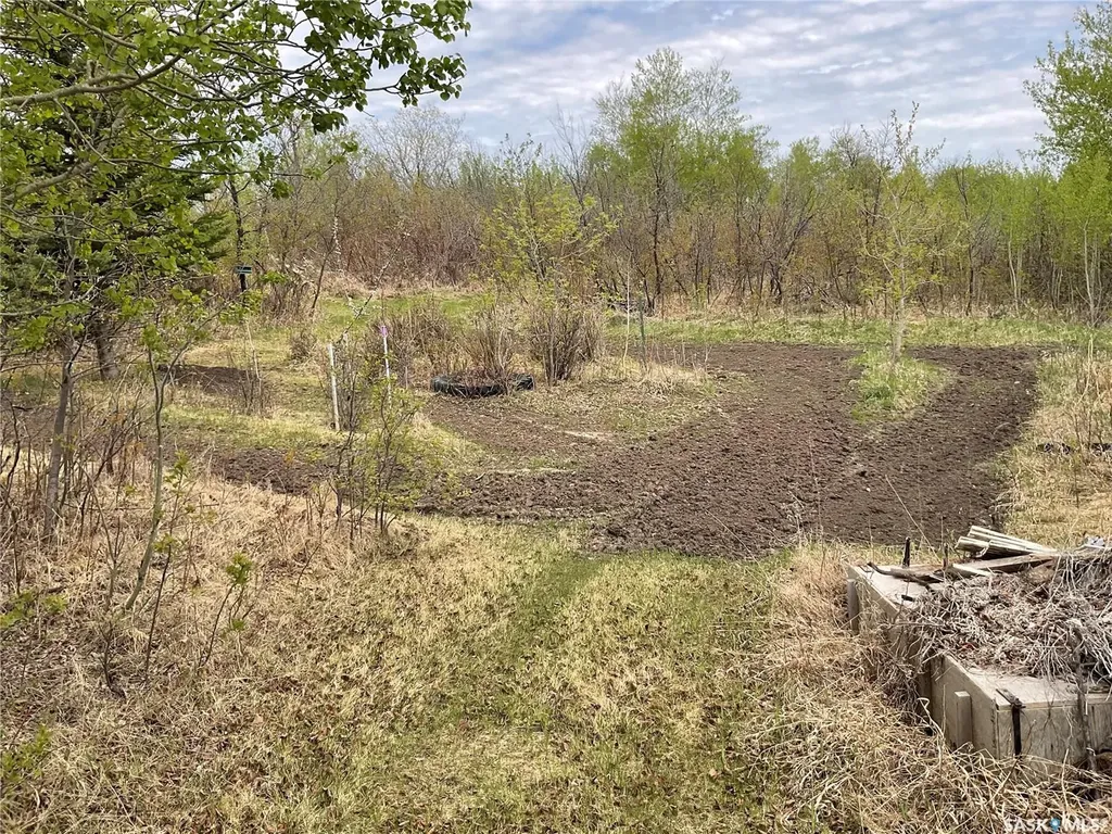 5609 Scott's Point Road Wakaw SK S0K 4P0
