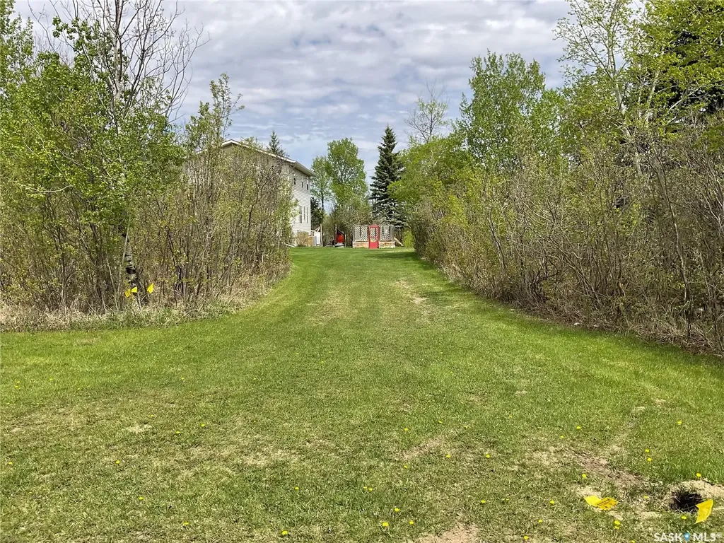 5609 Scott's Point Road Wakaw SK S0K 4P0