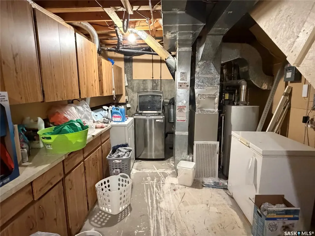 331 Pendygrasse Road Saskatoon SK S7M 4R3